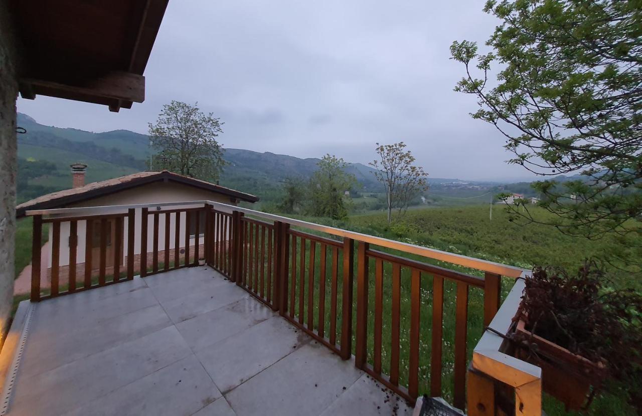 Villa Cristallo Private Apartment Fontanelice エクステリア 写真